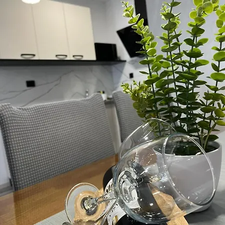 Appartamento Anticato Makarska